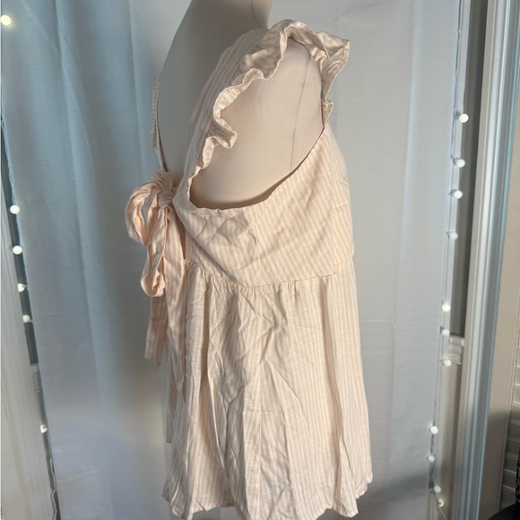 Isabel Maternity by Ingrid & Isabel Striped Cream Blouse Large - Picture 2 of 7